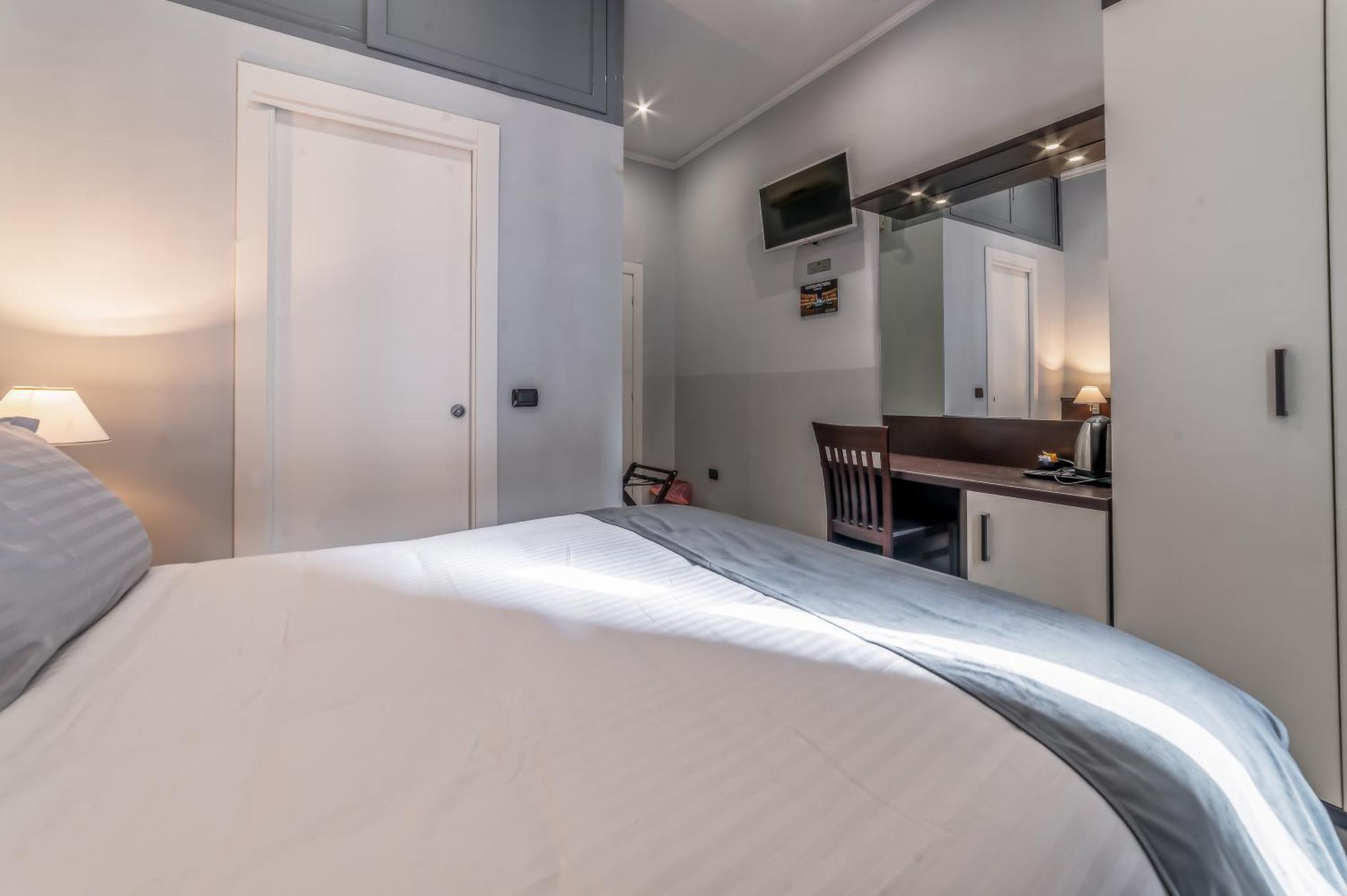 Rome In Love B&B - Termini Train Station 外观 照片